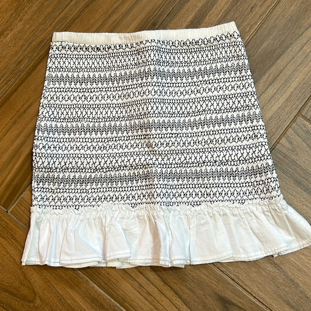 Chelsea and Violet skirt, white, medium